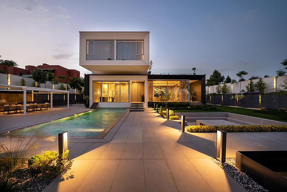 Comma Building Systems