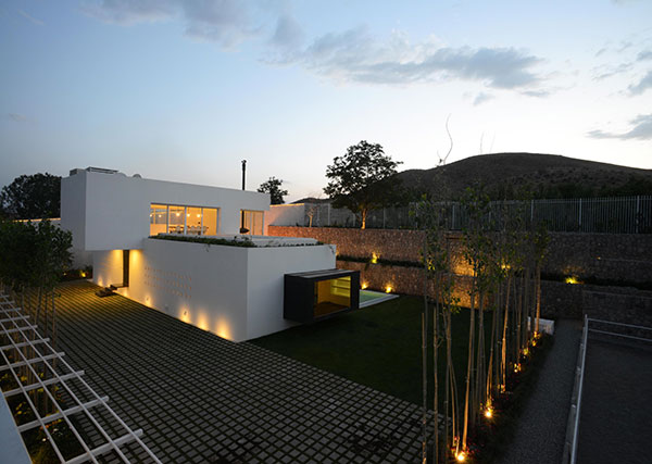 A house in memory of Rustam