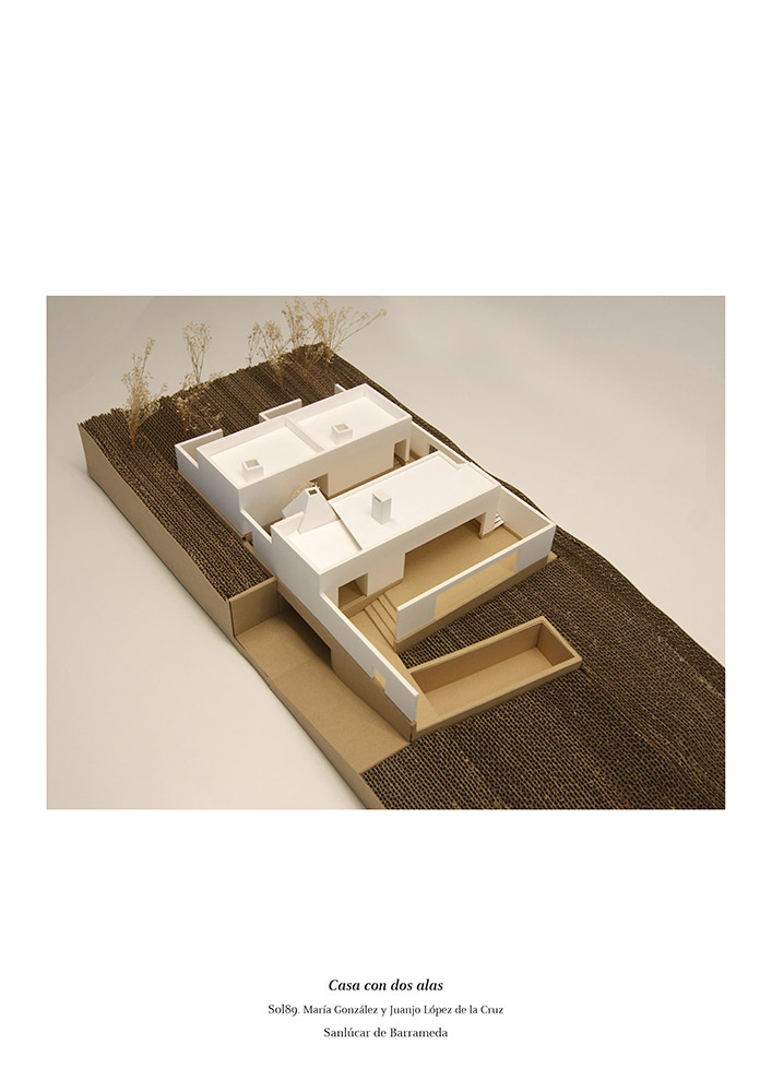 A villa with two wings