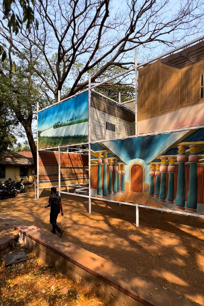 BEHIND the SCENES Villa