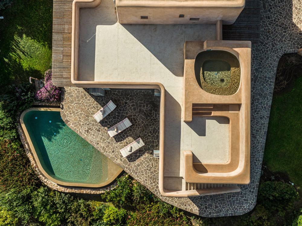 Is Molas Villa  Resort