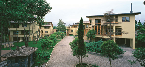 Khalili family complex