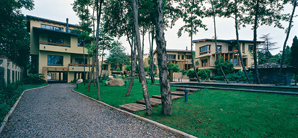 Khalili family complex