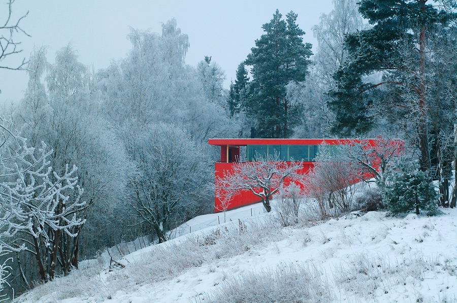 Red Villa