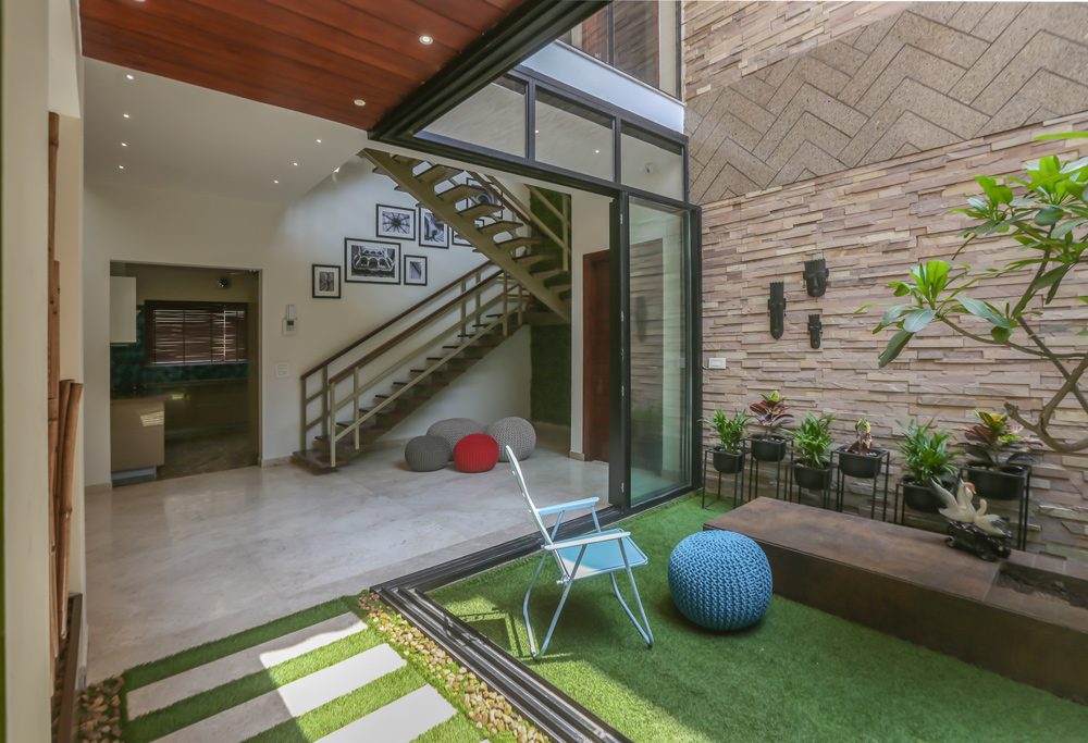 Saundha Gharaunda Villa