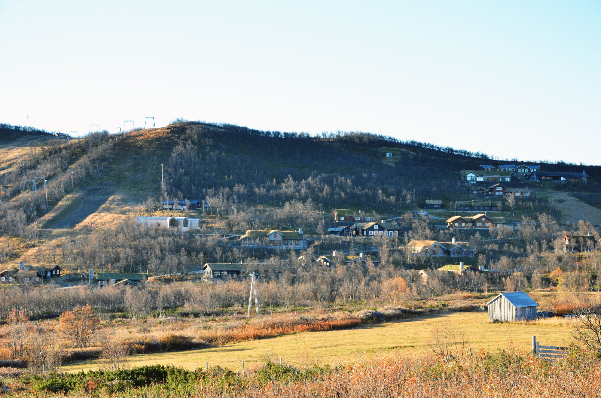 split view mountain lodge