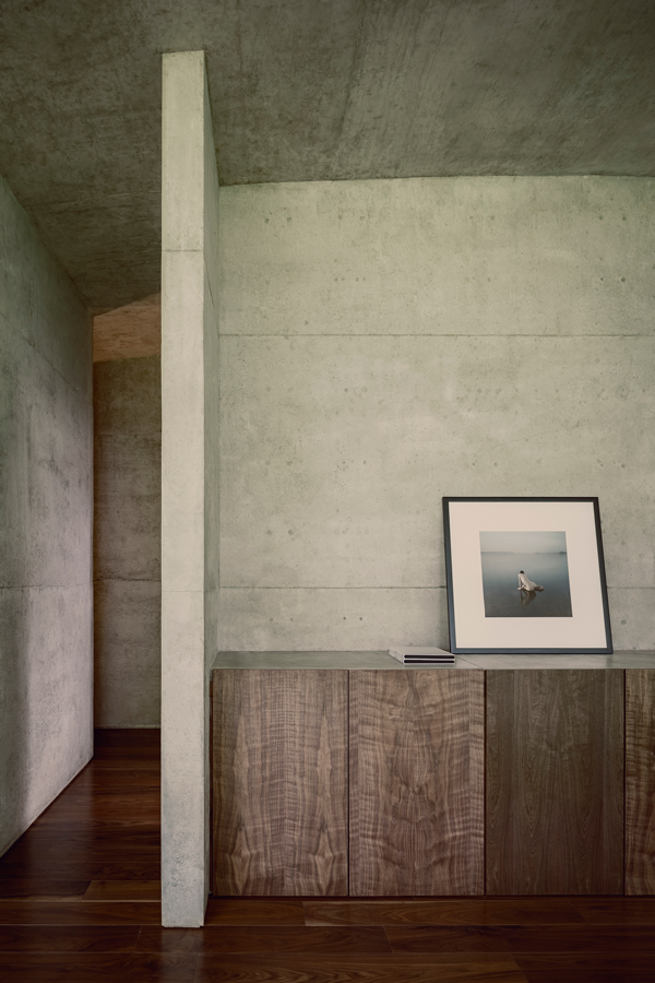 The Hill in front of the Glen