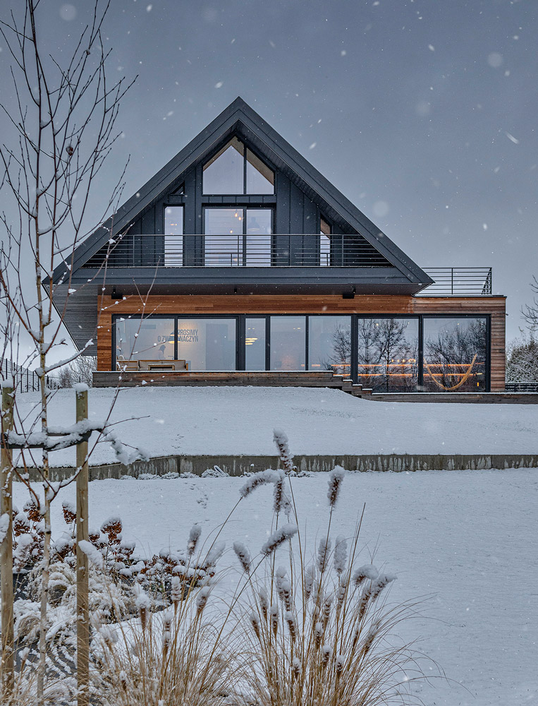 The Lesser Polish Eaves Villa 