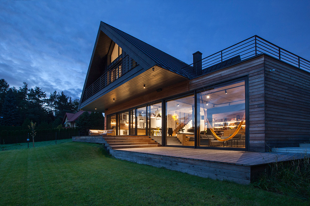 The Lesser Polish Eaves Villa 